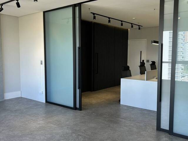 Sala para Venda em Barueri - 5