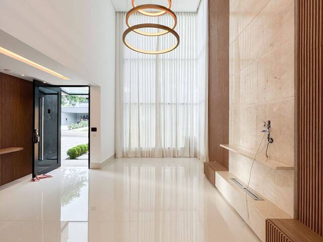 Casa para Venda em Santana de Parnaíba - 5