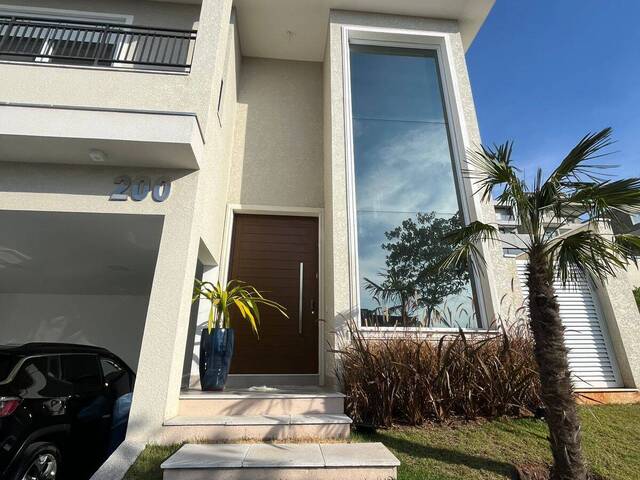 #1167 - Casa para Venda em Santana de Parnaíba - SP - 1