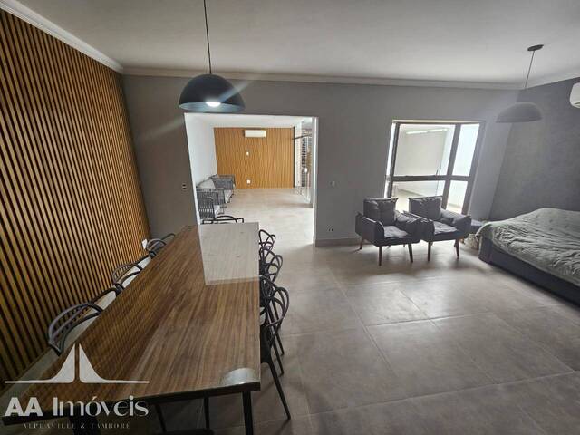 Casa para Venda em Santana de Parnaíba - 5