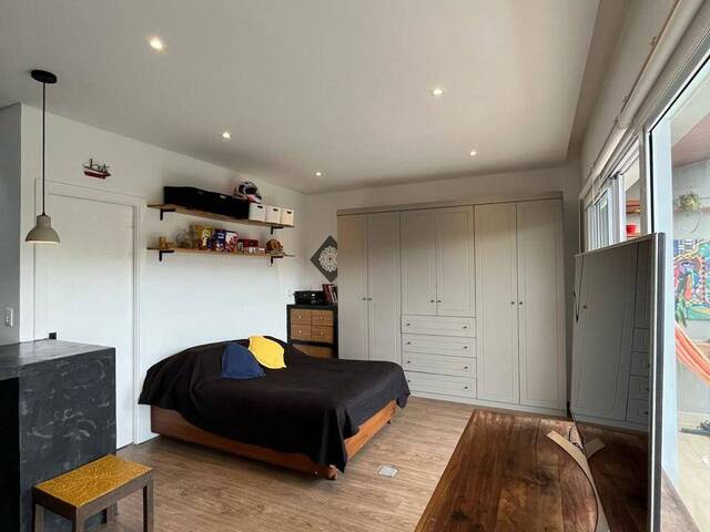Apartamento para Venda em Santana de Parnaíba - 4