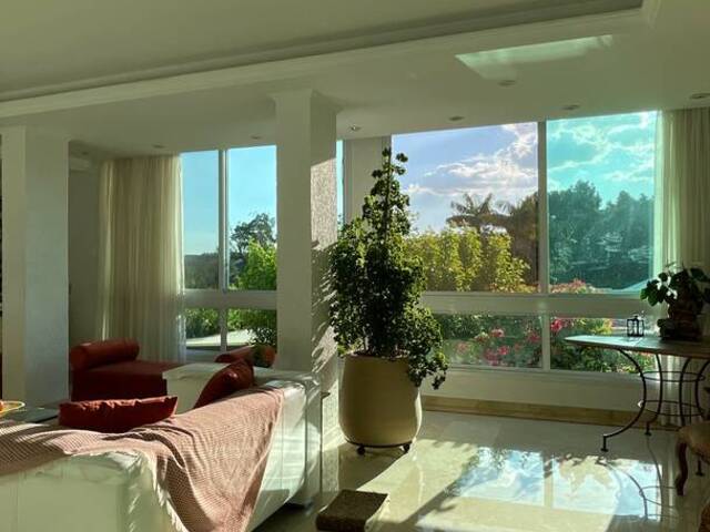 Casa para Venda em Santana de Parnaíba - 5