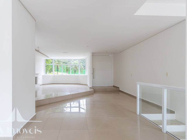 Casa para Venda em Santana de Parnaíba - 4