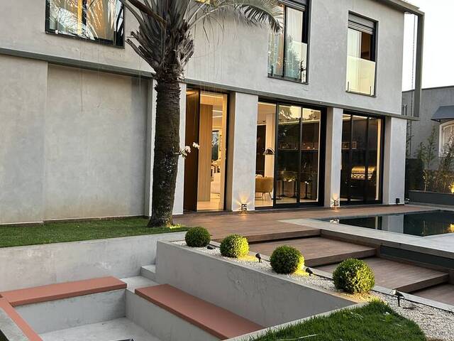 #1236 - Casa para Venda em Santana de Parnaíba - SP - 3