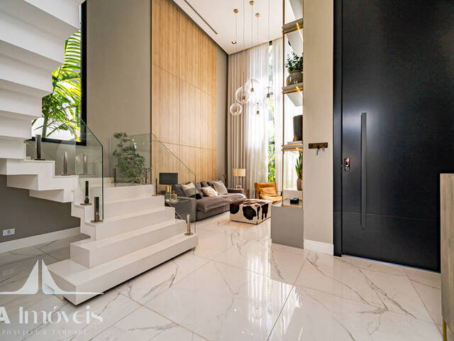 #1240 - Casa para Venda em Santana de Parnaíba - SP