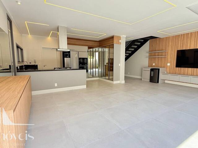 #1248 - Casa para Venda em Santana de Parnaíba - SP - 2