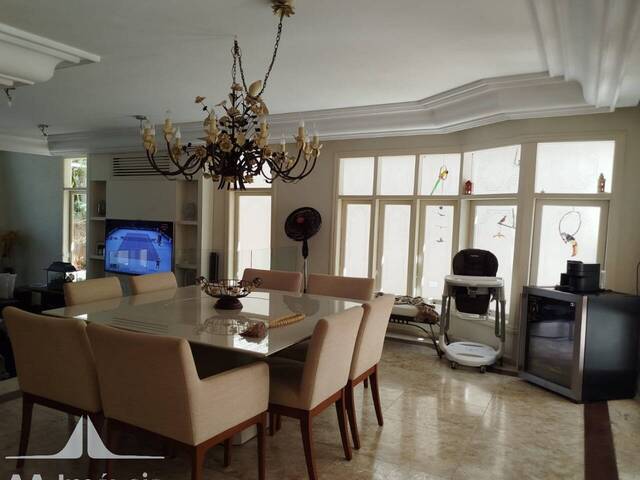 Casa para Venda em Santana de Parnaíba - 5