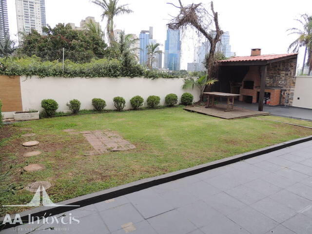 Casa para Locação em Santana de Parnaíba - 4