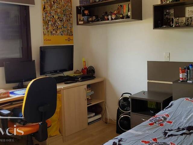 Casa para Venda em Santana de Parnaíba - 5