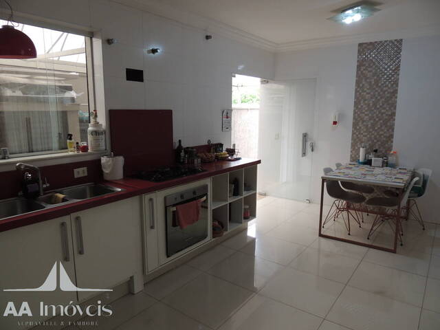 #1272 - Casa para Venda em Santana de Parnaíba - SP