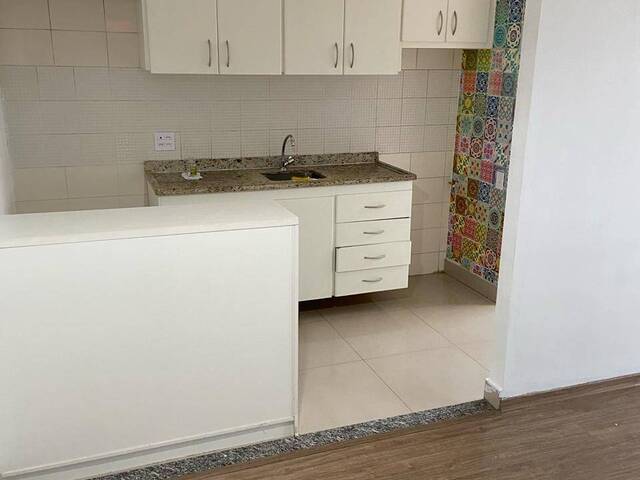 #628 - Apartamento para Venda em Barueri - SP