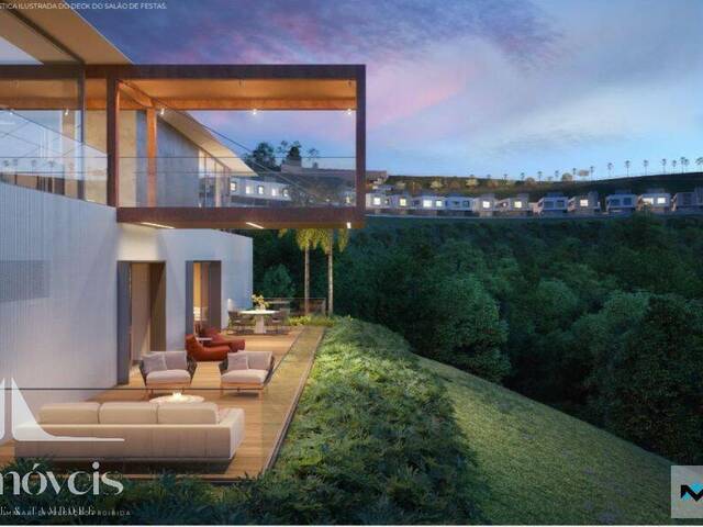 Casa para Venda em Santana de Parnaíba - 5