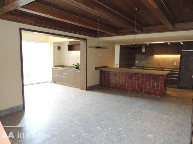 Apartamento para Venda em Santana de Parnaíba - 5