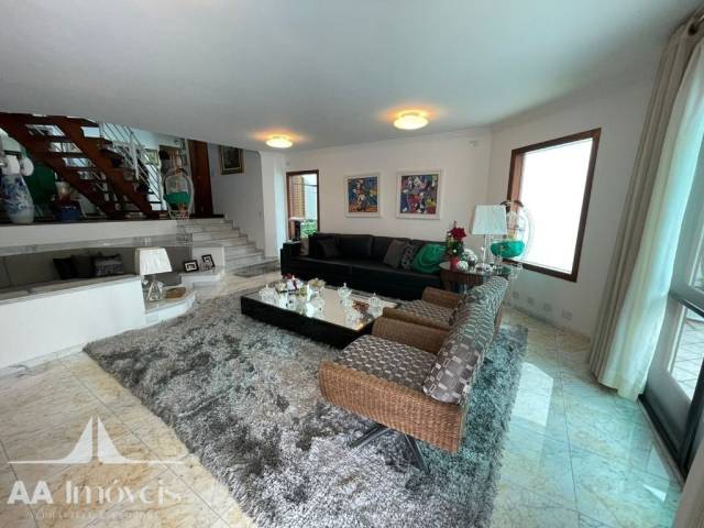 Casa para Venda em Santana de Parnaíba - 4