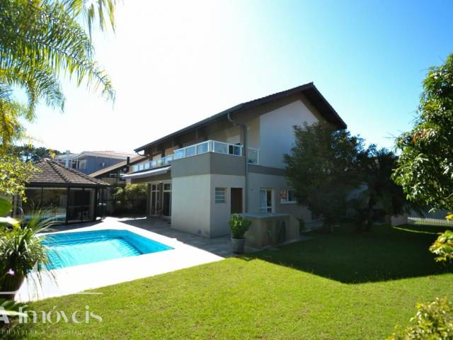 Casa para Venda em Santana de Parnaíba - 4