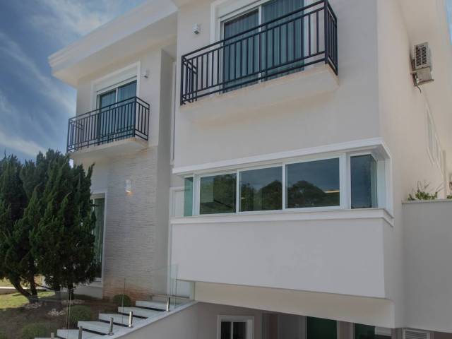 #1327 - Casa para Venda em Santana de Parnaíba - SP - 2