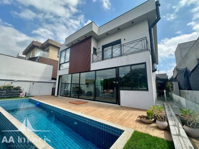 Casa para Venda em Santana de Parnaíba - 4