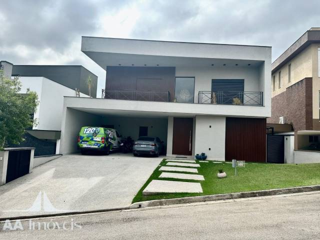 Casa para Venda em Santana de Parnaíba - 5