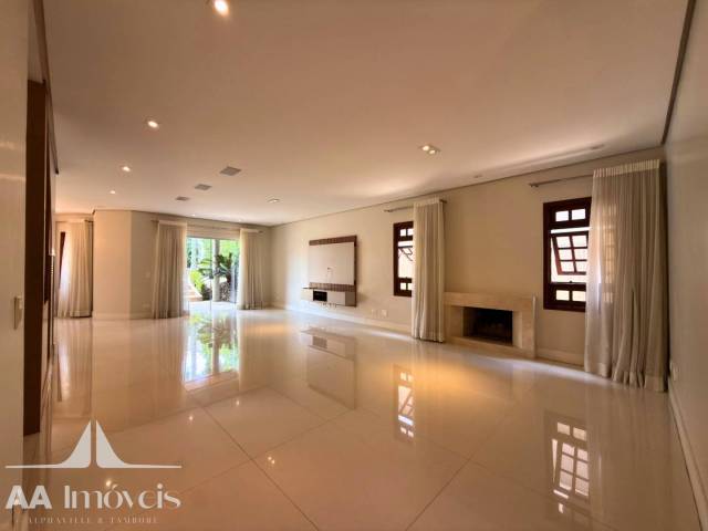 Casa para Venda em Santana de Parnaíba - 5