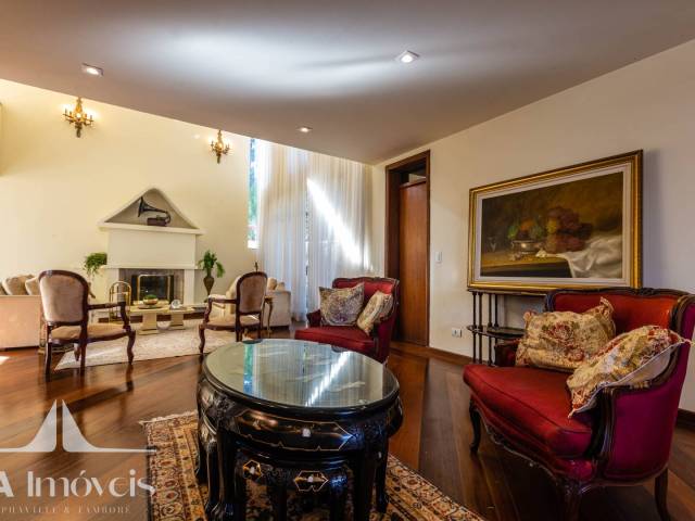 Casa para Venda em Santana de Parnaíba - 4