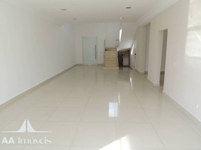 #1347 - Casa para Locação em Santana de Parnaíba - SP