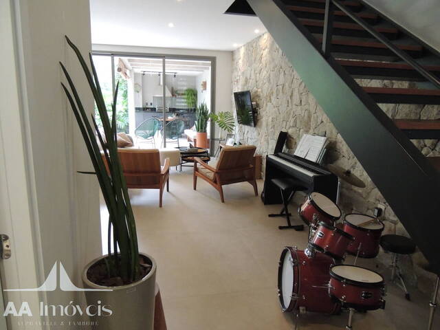 #1372 - Casa para Venda em Santana de Parnaíba - SP - 3