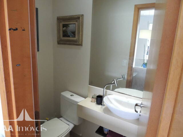 Apartamento para Venda em Santana de Parnaíba - 4