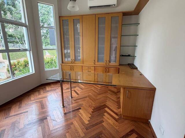 #1377 - Casa em condomínio para Locação em Santana de Parnaíba - SP