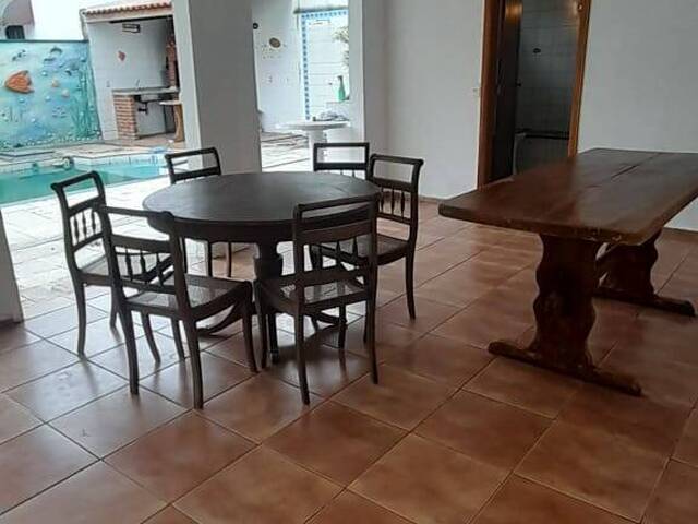 Casa para Venda em Santana de Parnaíba - 4