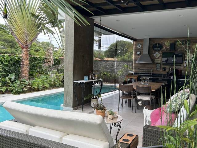 #1395 - Casa para Venda em Santana de Parnaíba - SP - 1