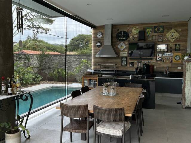 Casa para Venda em Santana de Parnaíba - 4