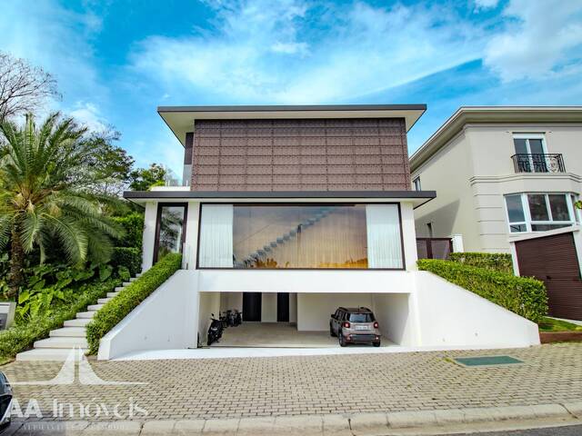 #1396 - Casa para Venda em Santana de Parnaíba - SP - 2