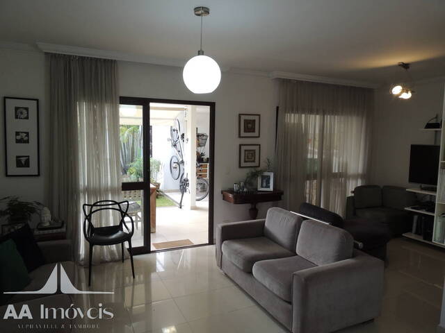 Casa para Venda em Santana de Parnaíba - 4