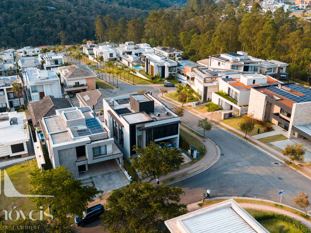 Casa para Venda em Santana de Parnaíba - 2