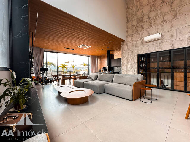 Casa para Venda em Santana de Parnaíba - 4