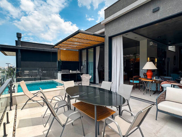 Casa para Venda em Santana de Parnaíba - 4