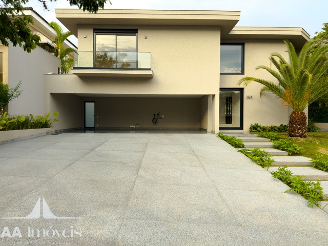 Casa para Venda em Santana de Parnaíba - 2