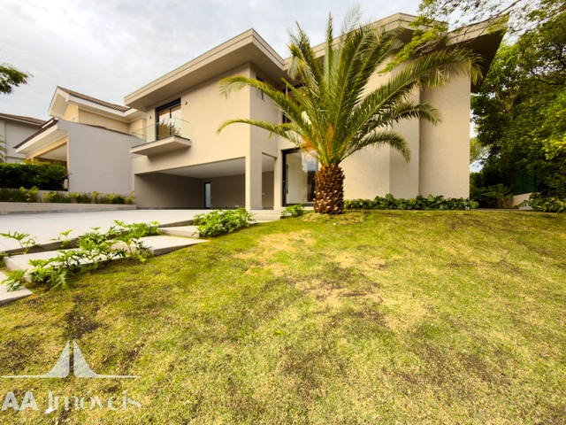 Casa para Venda em Santana de Parnaíba - 3