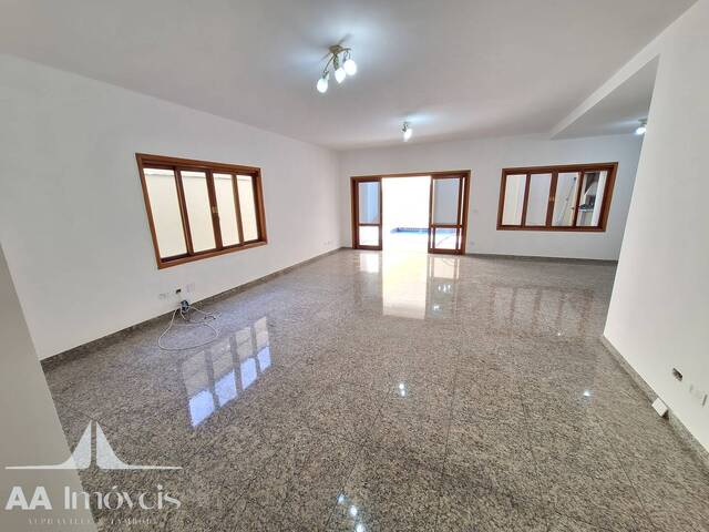 #1436 - Casa para Locação em Santana de Parnaíba - SP