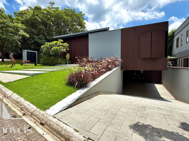 Casa para Venda em Santana de Parnaíba - 2
