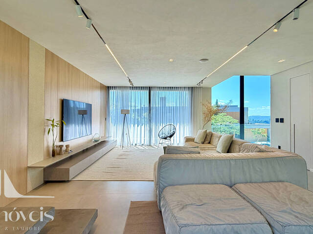 Casa para Venda em Santana de Parnaíba - 3