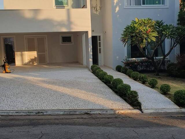 Casa para Venda em Santana de Parnaíba - 2