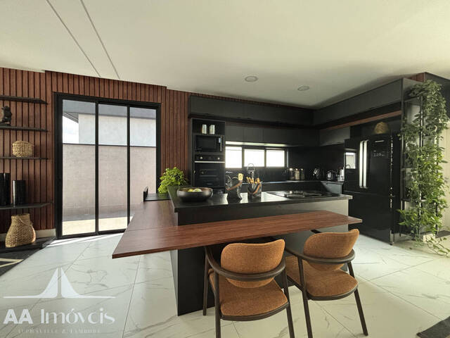 Casa para Venda em Santana de Parnaíba - 4