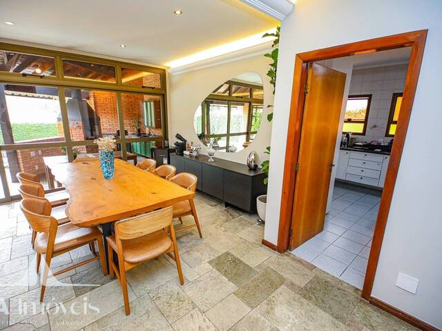 Casa para Venda em Santana de Parnaíba - 4