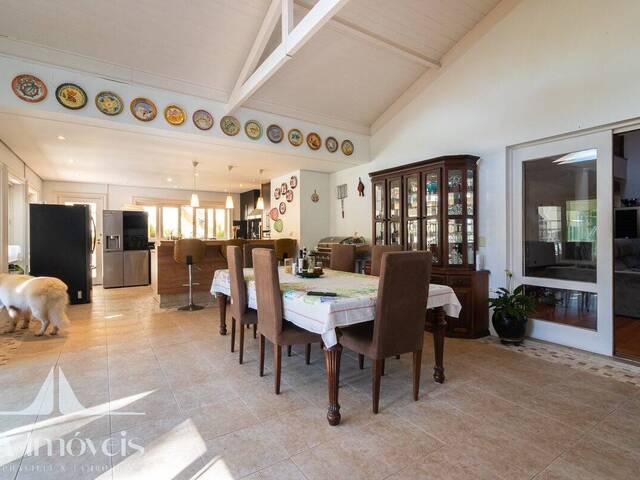 Casa para Venda em Santana de Parnaíba - 5