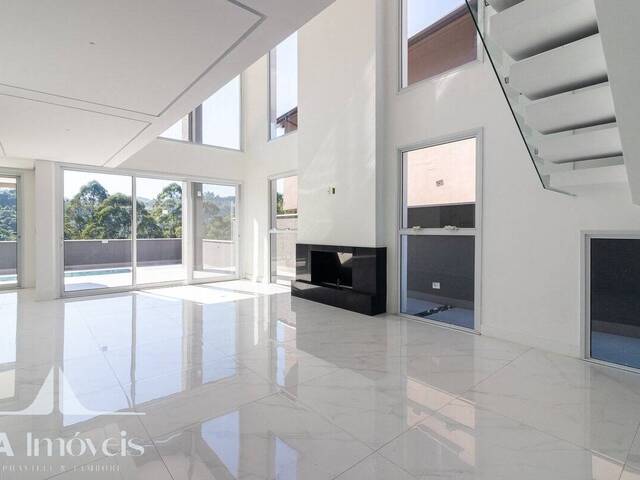 #1487 - Casa para Venda em Santana de Parnaíba - SP