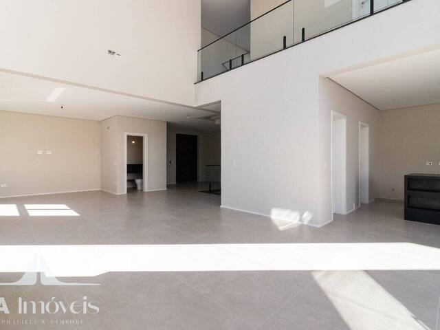 Casa para Venda em Santana de Parnaíba - 5