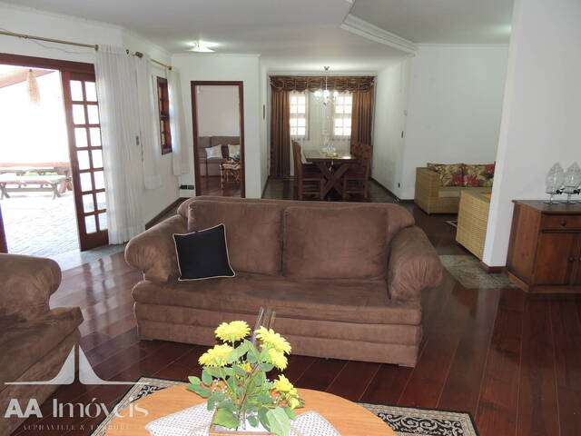Casa para Venda em Santana de Parnaíba - 3