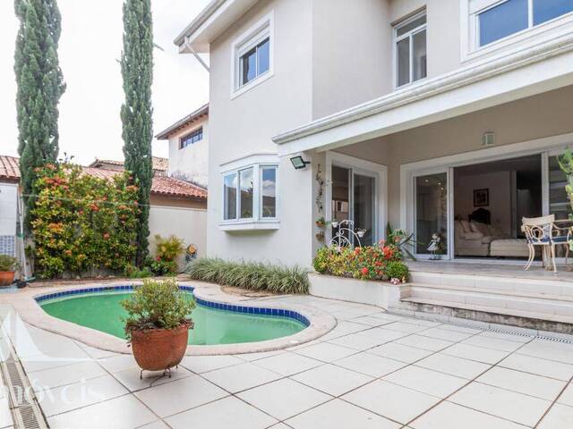 Casa para Locação em Santana de Parnaíba - 2
