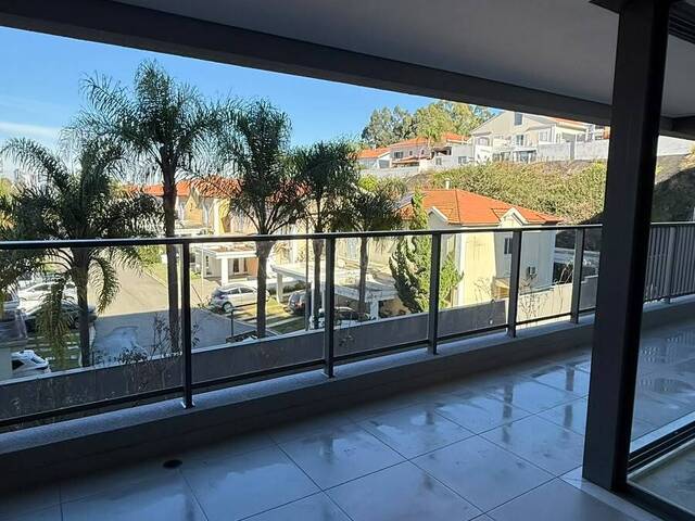 Apartamento para Venda em Santana de Parnaíba - 4